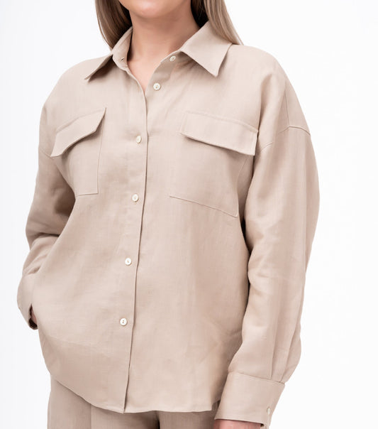 lininiai marškiniai moterims su kišenėmis priekyje, didinti, nuleistais pečiais