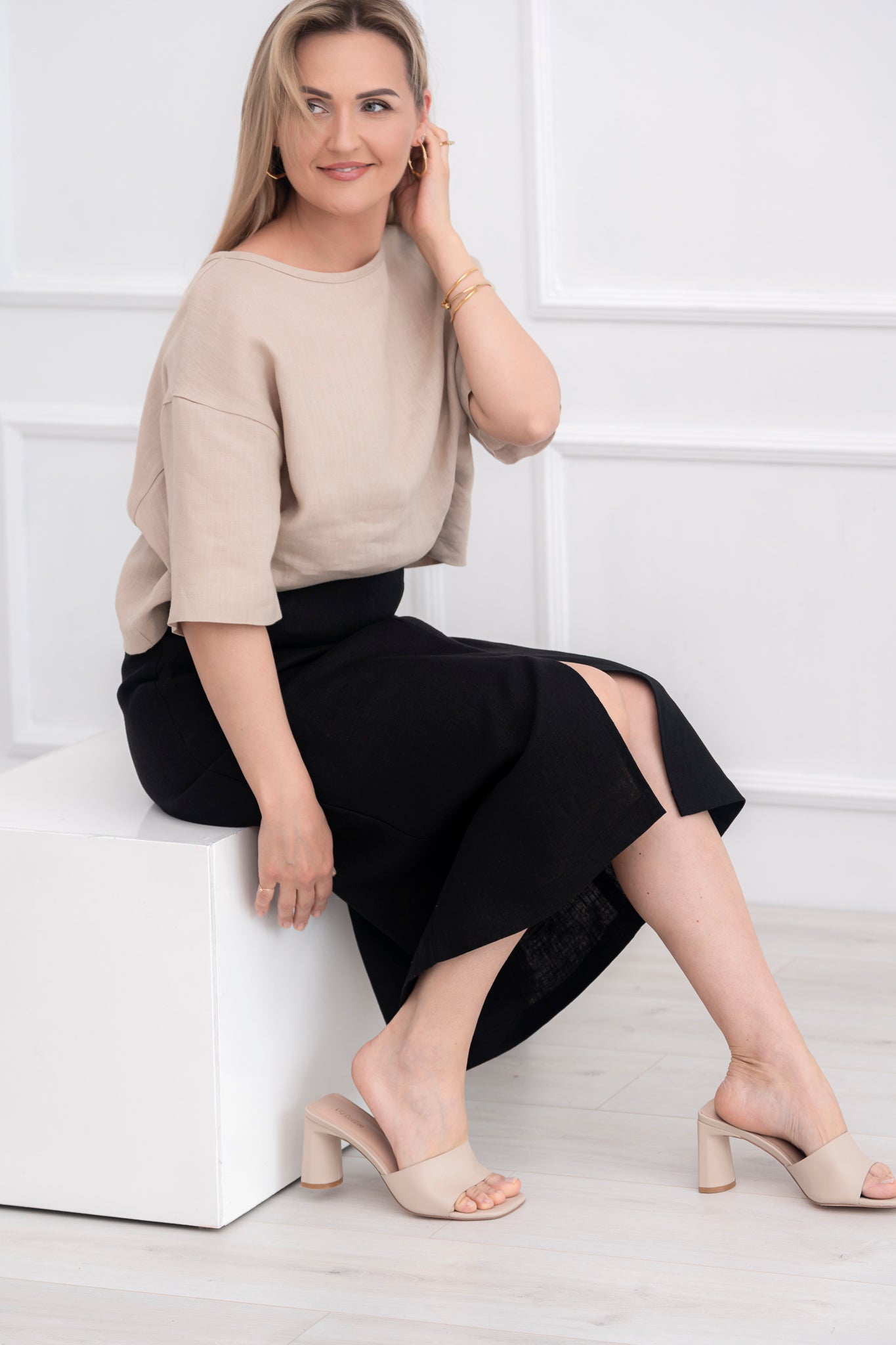 Linen skirt Terra - A-line midi skirt - beige