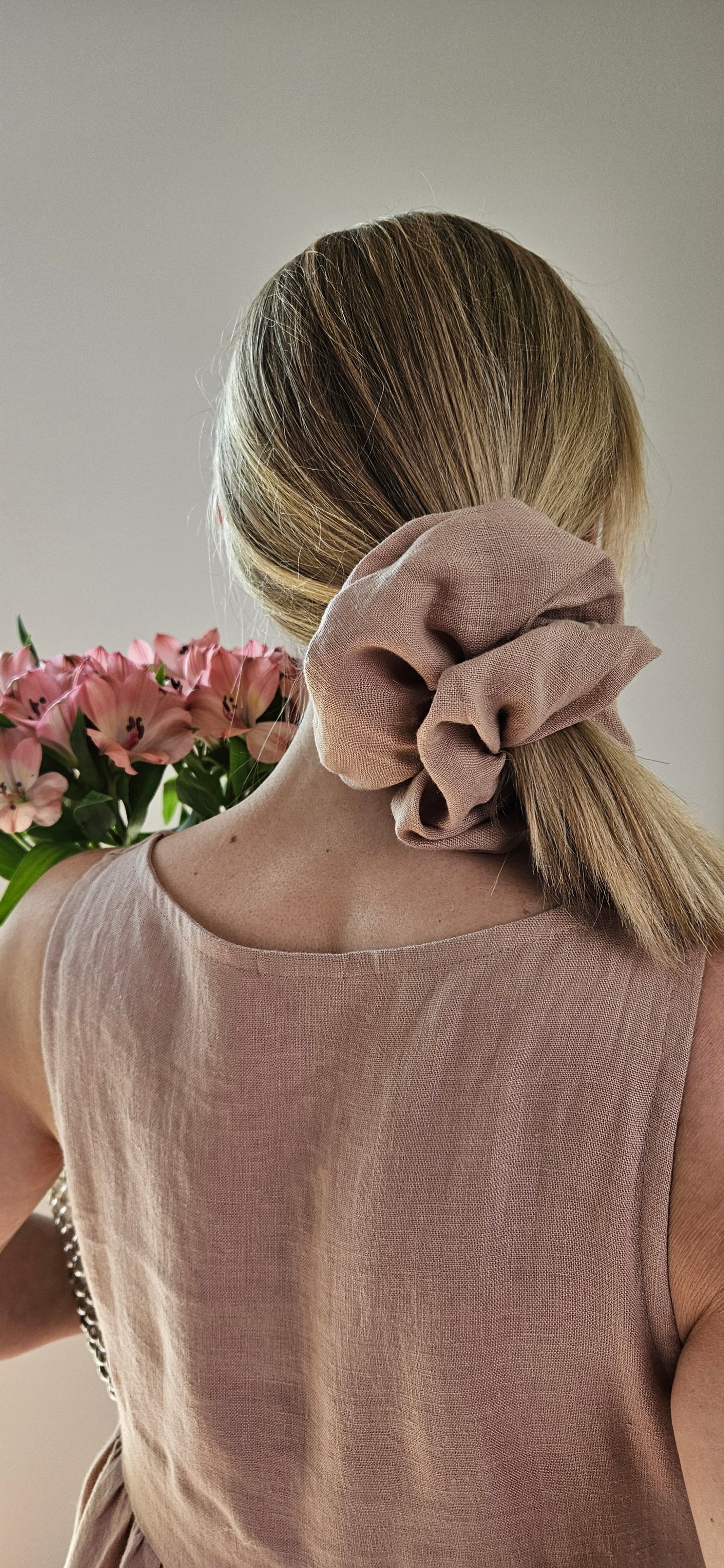 Extra Large Linen Scrunchie - Made from 100 % linen fabric waste!