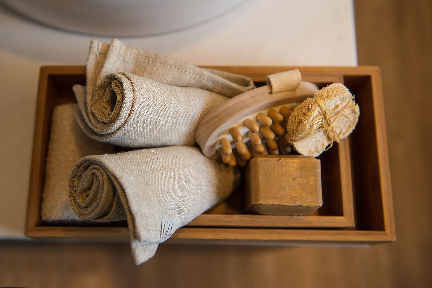 fingertips towels in the wooden box