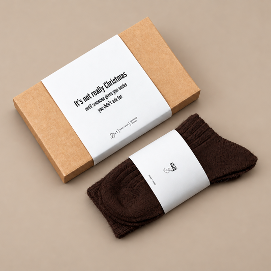 Lino-Vilnos Kojinės Dovanų Dėžutėje. It's not really Christmas until someone gives you socks - Šokolado spalvo
